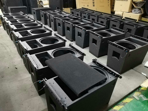 VR10 line array assembly
